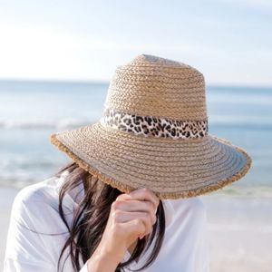Leopard sun hat